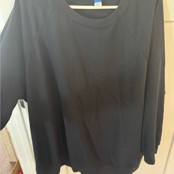 Black Crewneck Sweatshirt - Picture 3 of 5